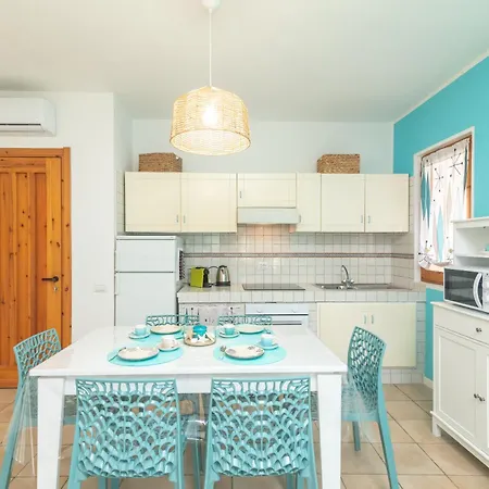 Clelia Apartment